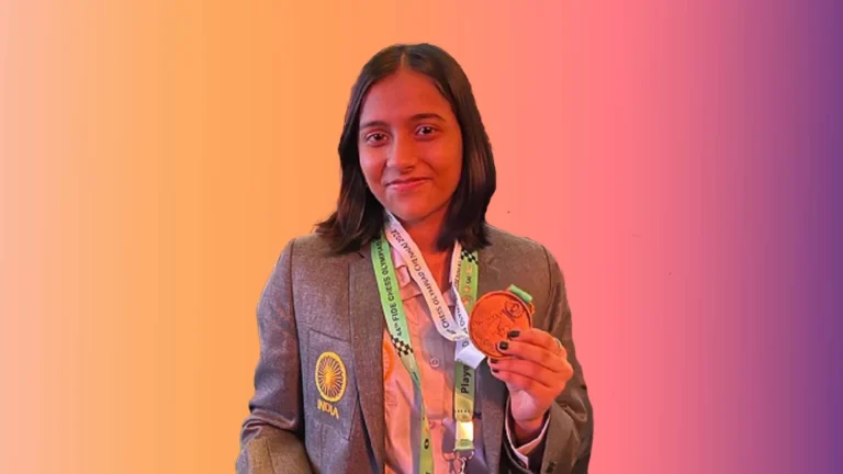 चेस प्लेयर जो सिर्फ 15 साल की उम्र में बन गई थी ग्रैंड मास्टर, Divya Deshmukh Biography